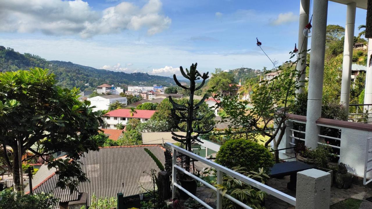 Marvel Hills Kandy Ngoại thất bức ảnh