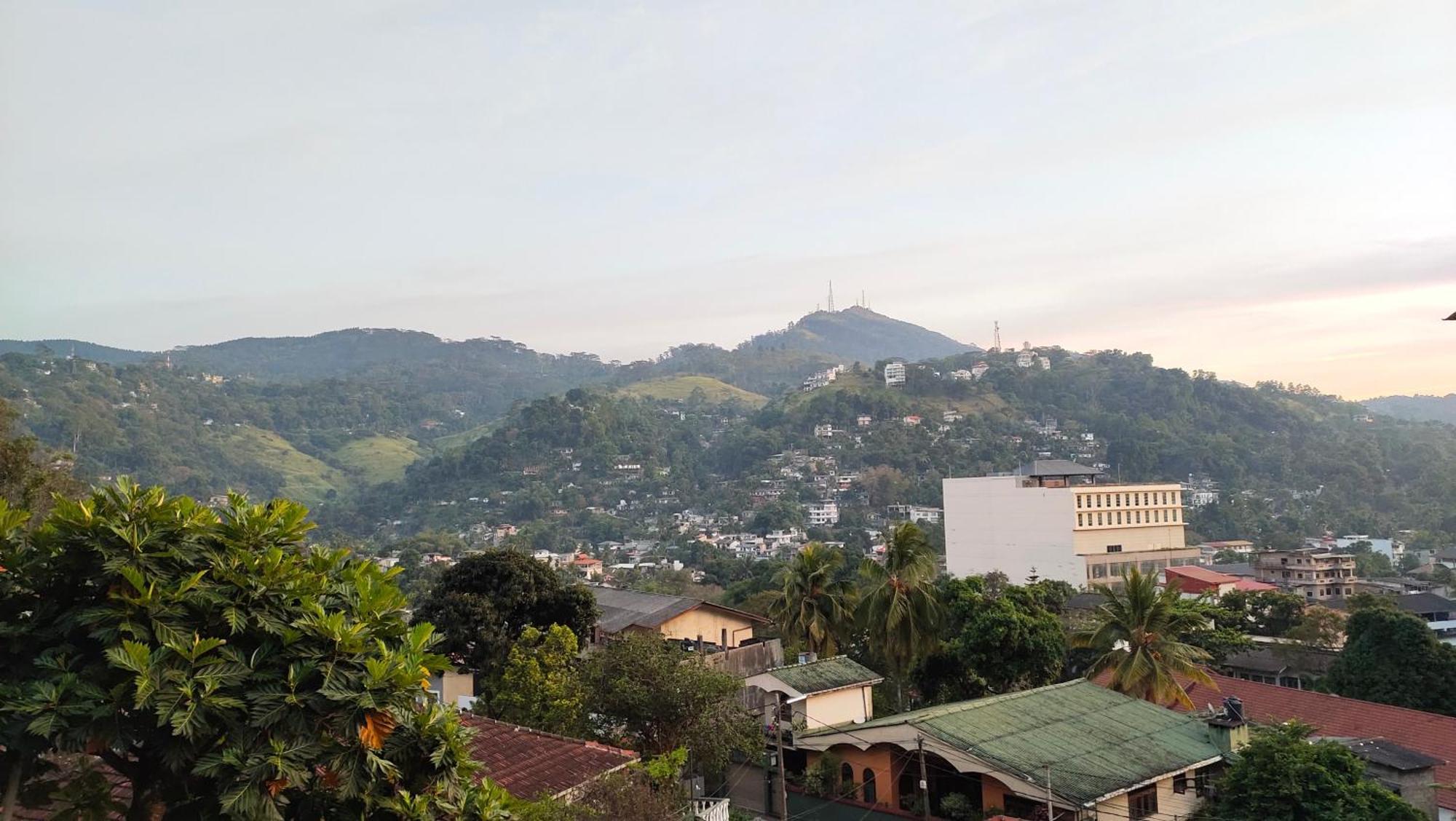 Marvel Hills Kandy Ngoại thất bức ảnh
