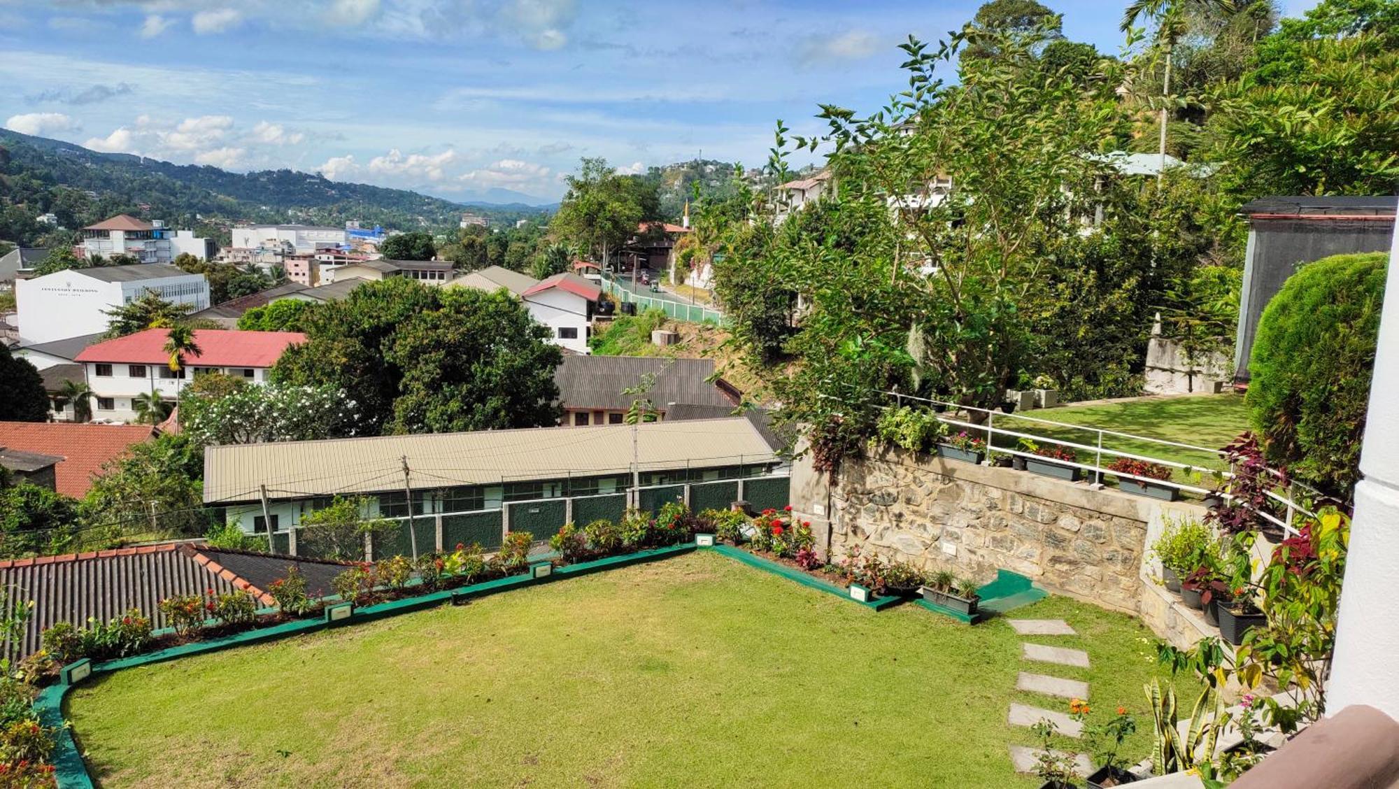 Marvel Hills Kandy Ngoại thất bức ảnh